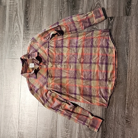 Ascend Tops - ❄️ Ascend ultra soft Flannel Shirt ❄️